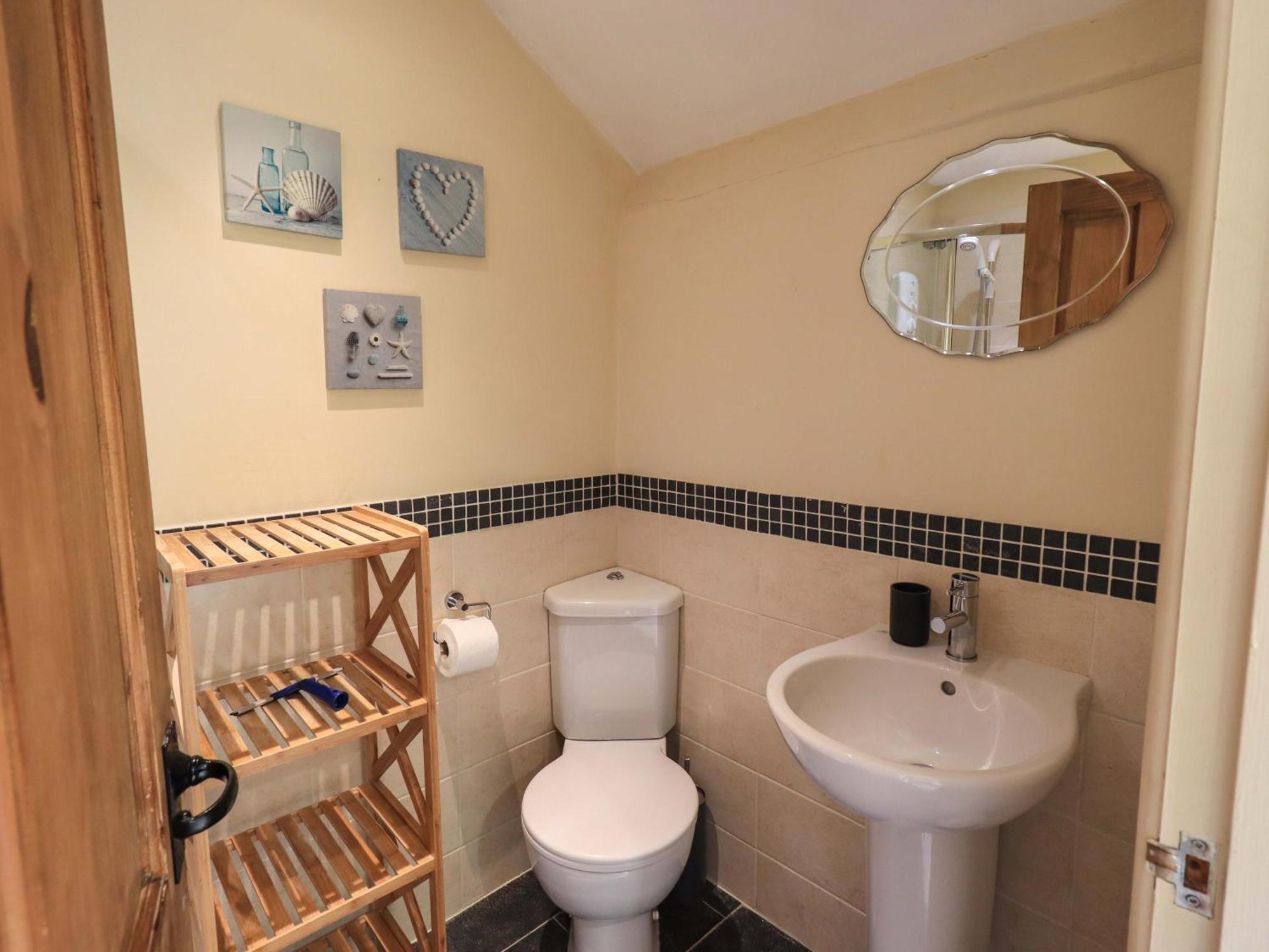 Penny Red Cottage Ambleside Bagian luar foto