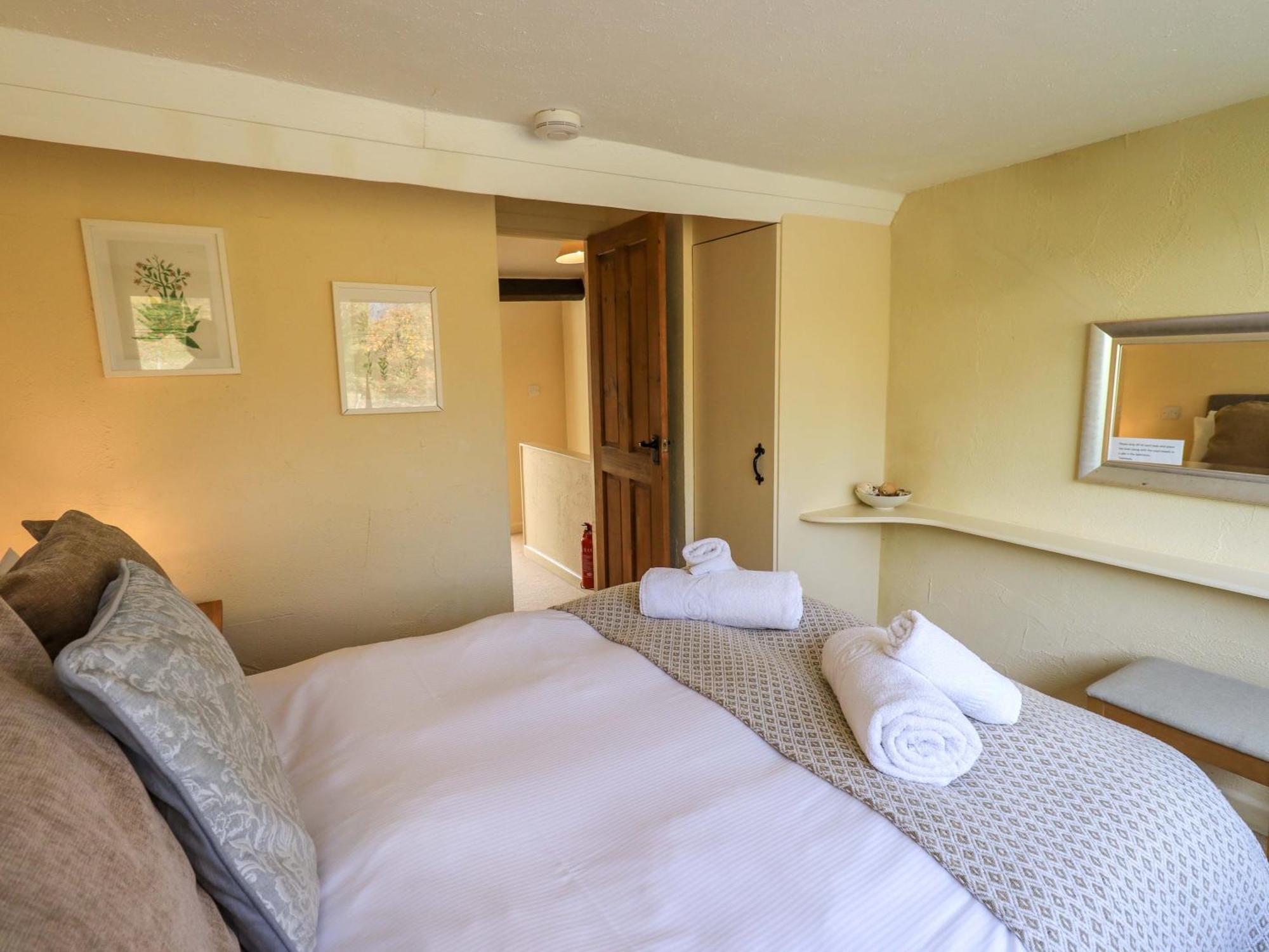 Penny Red Cottage Ambleside Bagian luar foto